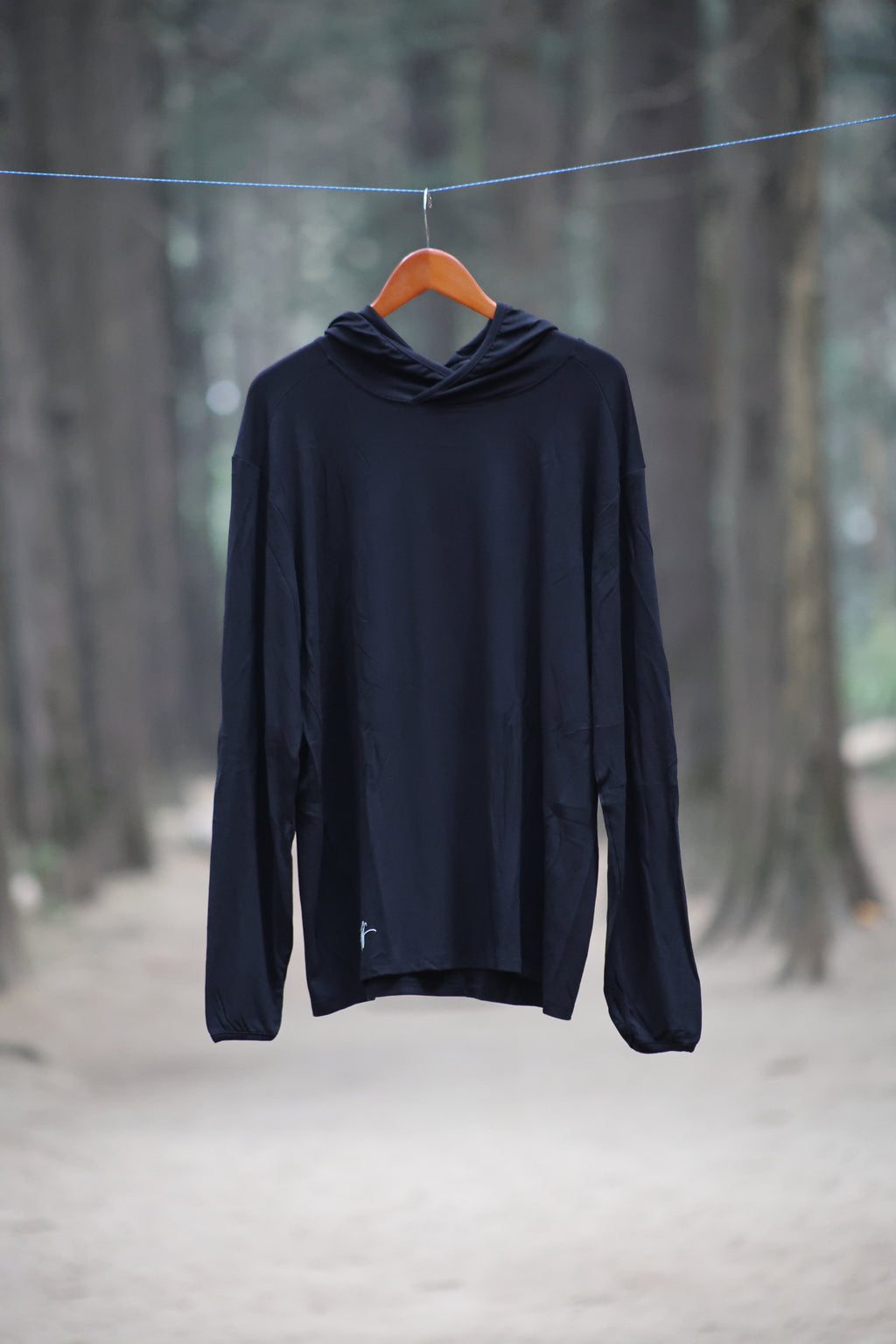 THE FLYING HOODIE | EBONY BLACK