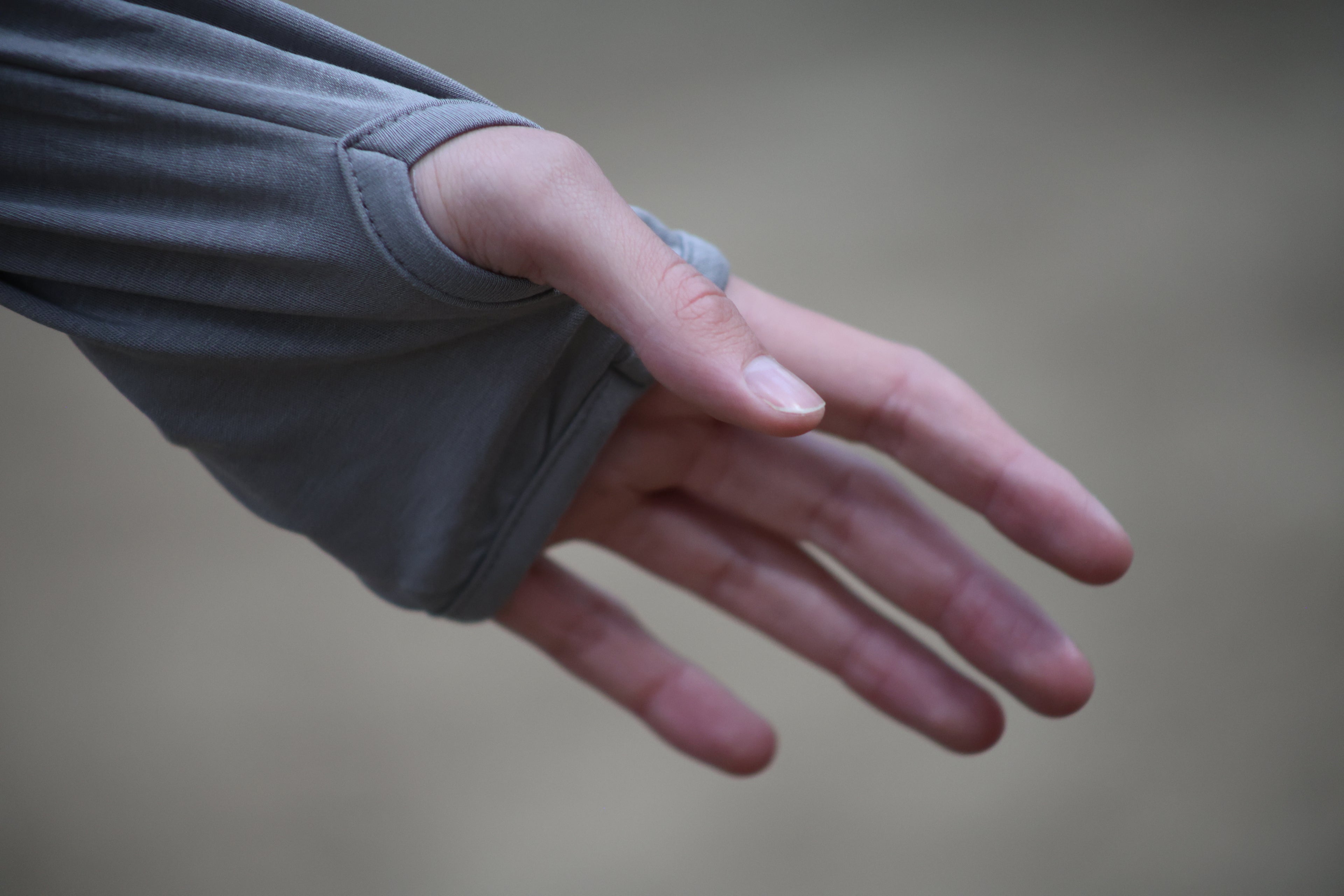 THE FLYING HOODIE | MIST GRAY