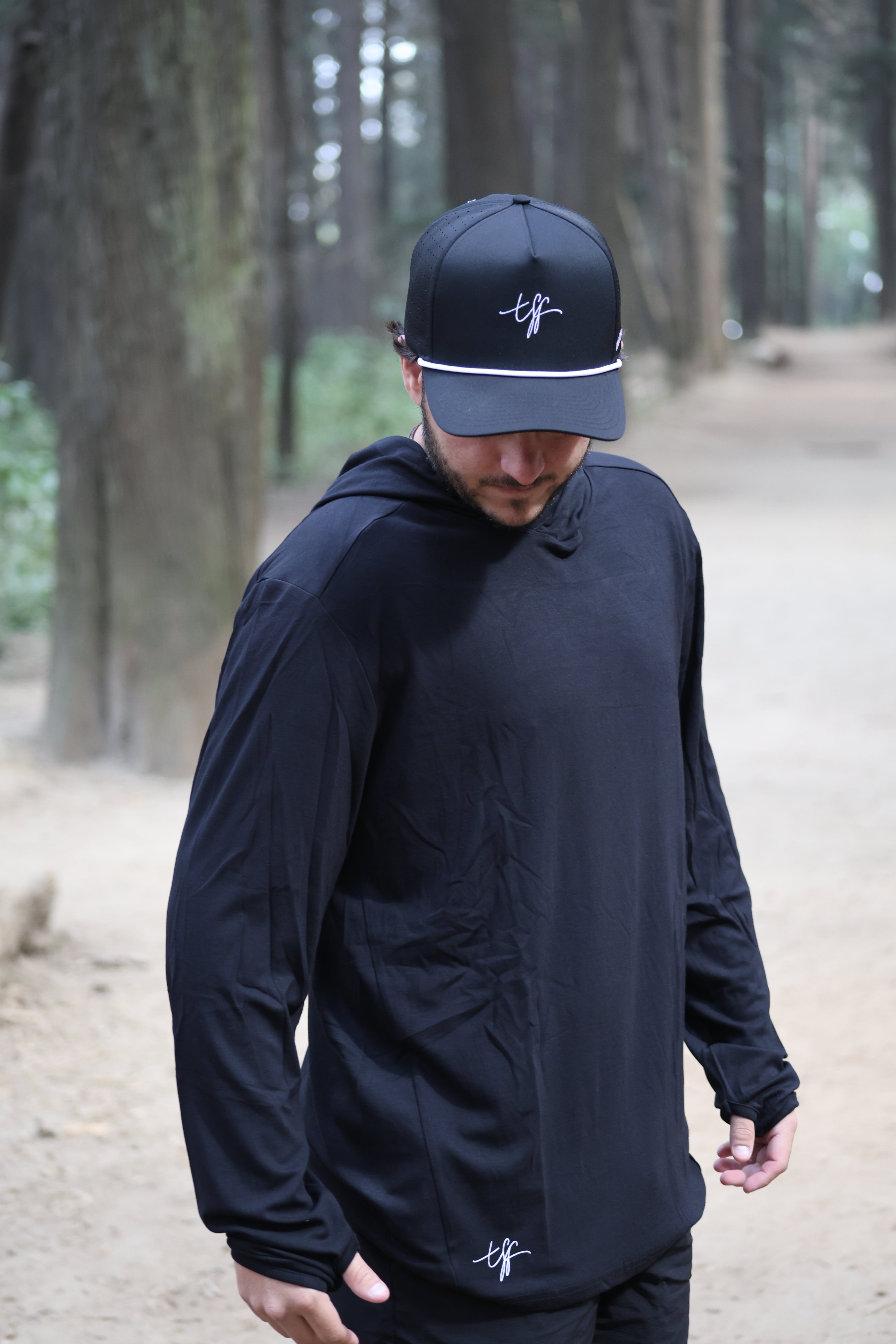 THE FLYING HOODIE | EBONY BLACK