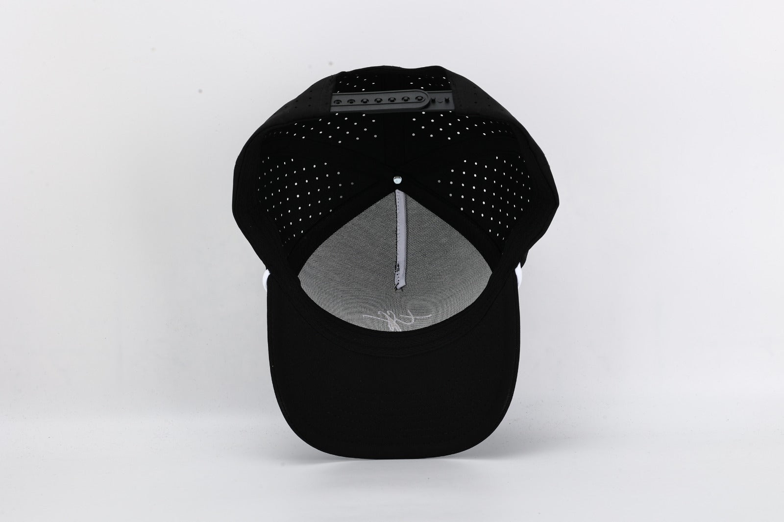 THE FLYING CAP | STEALTH BLACK